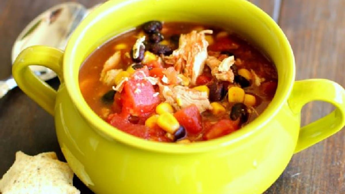 Slow Cooker Chicken Taco Soup