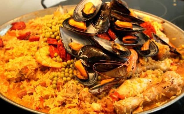 Paella Catalane With Mussels, Squid & Crevettes