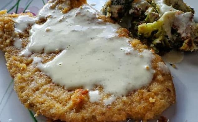 Pork schnitzel with tarragon cream sauce